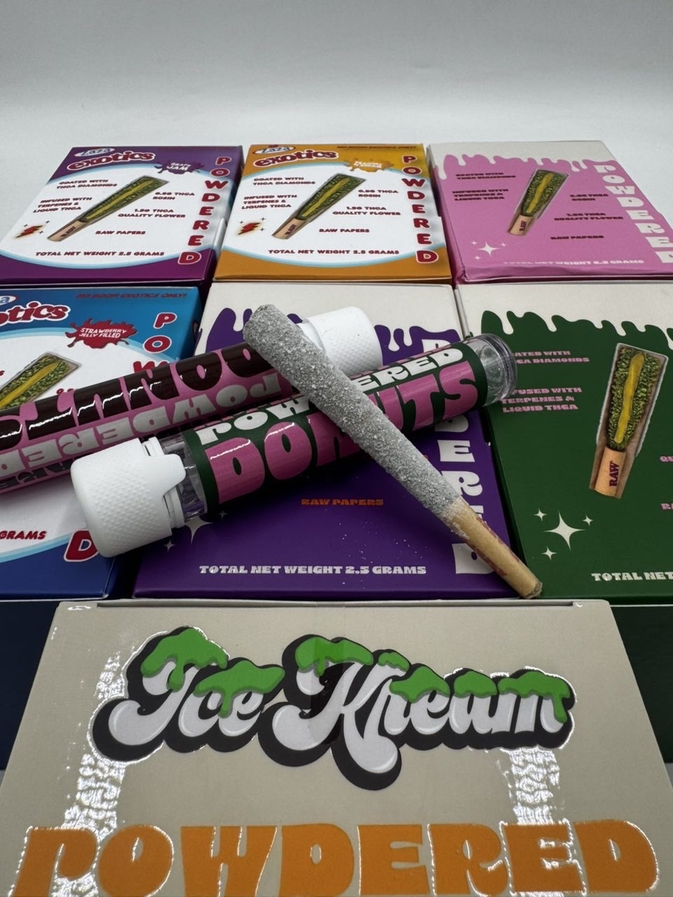 ice kream powdered donuts